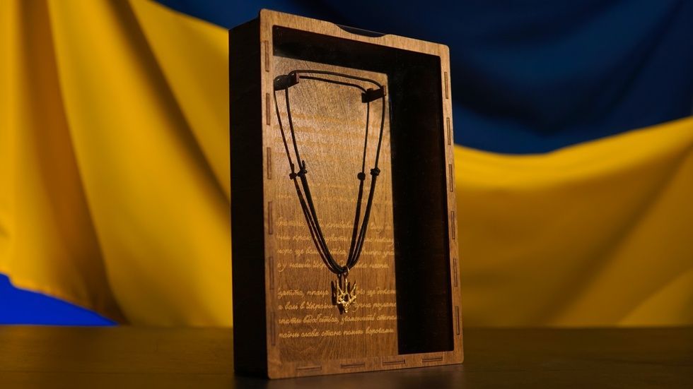 Exclusive Statehood Set: Flag, Coat of Arms, Anthem 555-02-001 фото