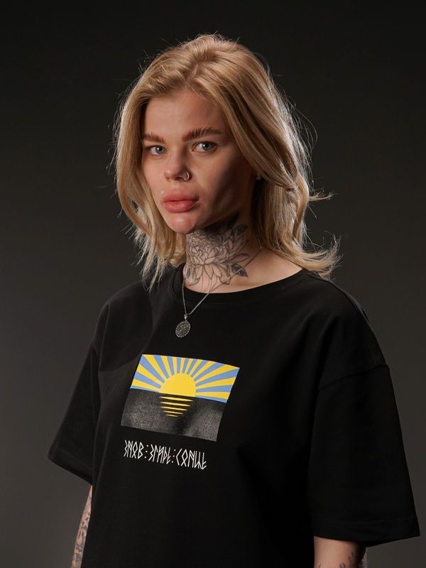 Oversize футболка &laquo;Сонце Донбасу&raquo;, Чорний, L/XL 120-02-010 фото